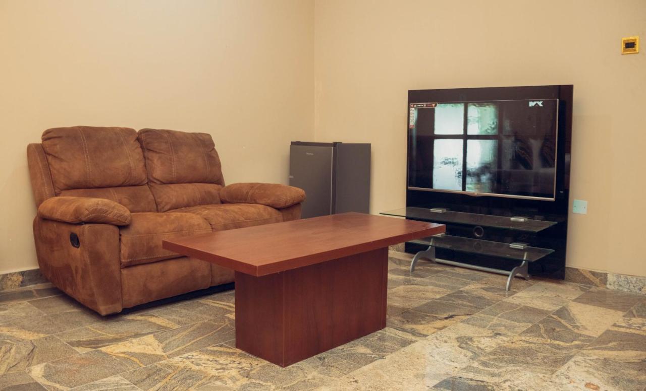 J'S Place Αμπούζα Εξωτερικό φωτογραφία